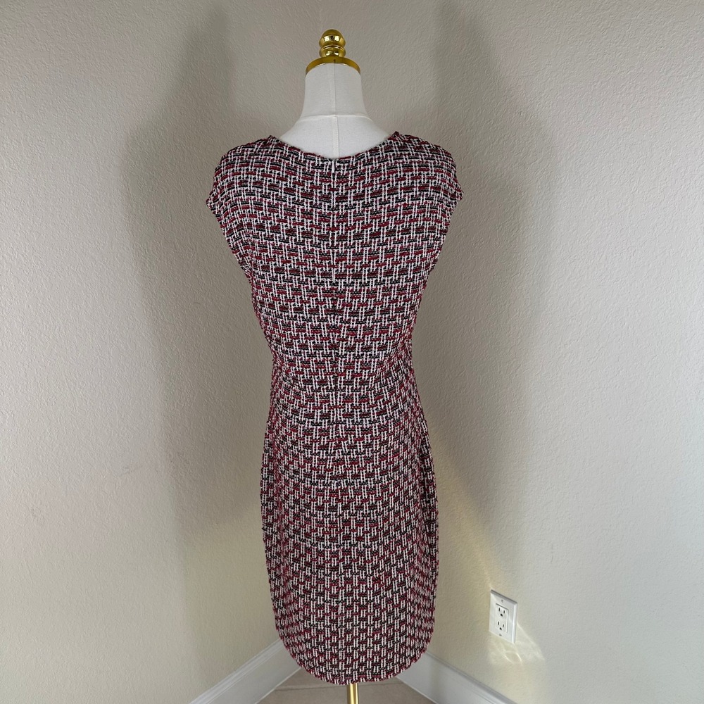 St. John Tweed Sheath Dress Women 10 Red Black White Knit Old Money Quiet Luxury - Picture 2 of 9